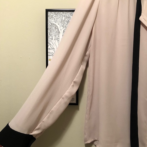 See-through work or going out top. - Picture 2 of 5